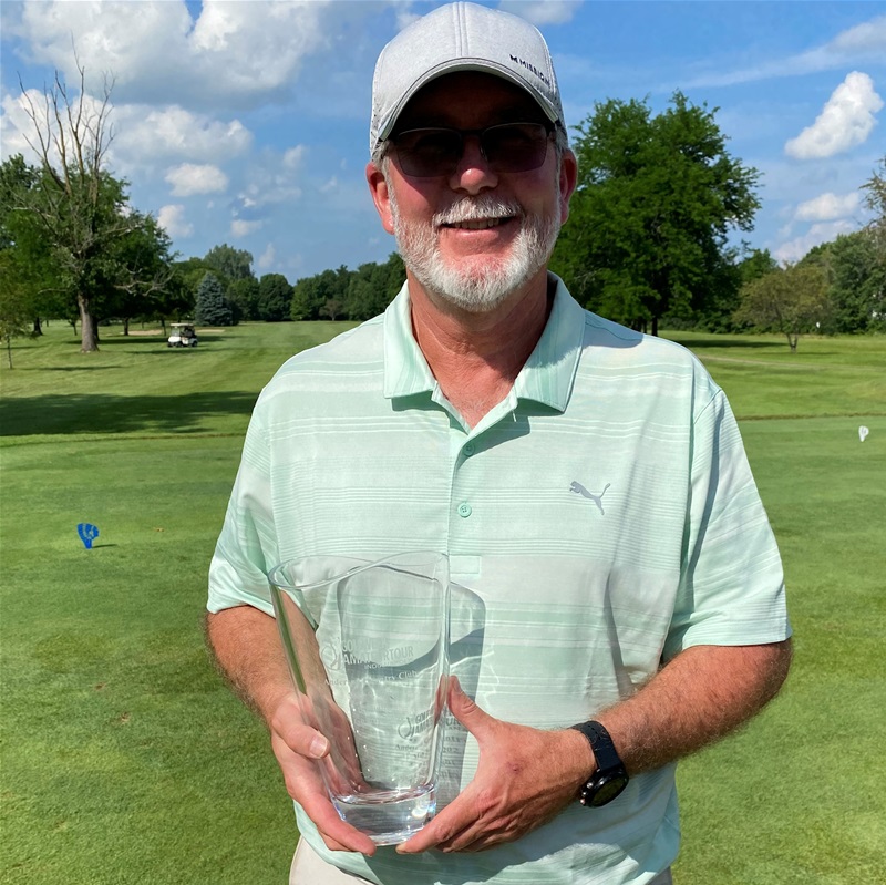 B Flight Winner